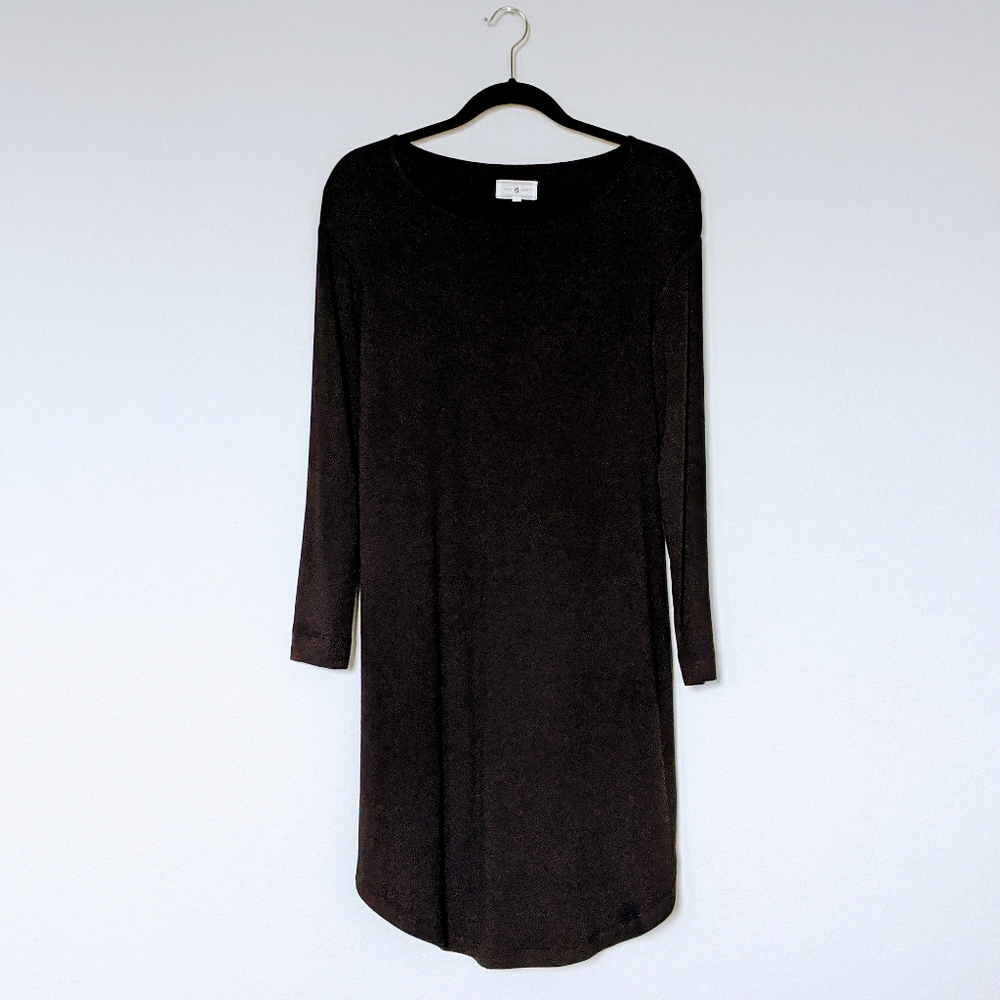 Lou and Grey • Black Long Sleeve Dress